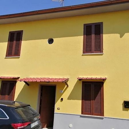 Enza'S Petite Maison Santa Croce sullʼ Arno Eksteriør billede